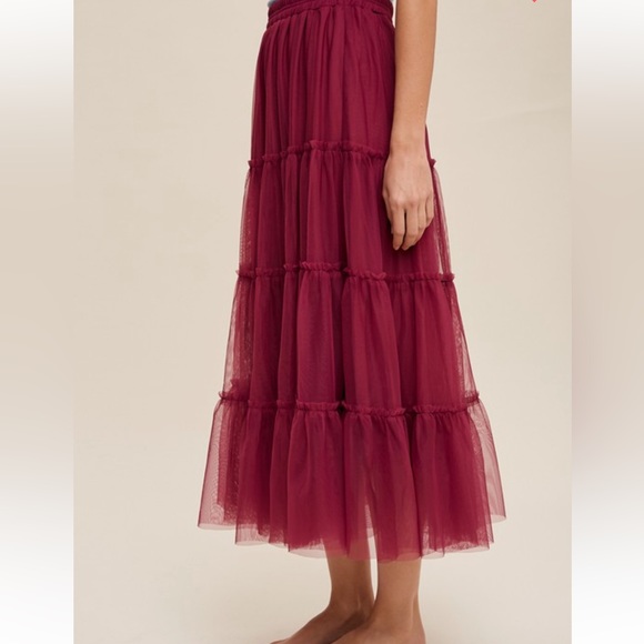 Flouncy Tiered Mesh Skirt in Maroon Berry - Picture 8 of 17